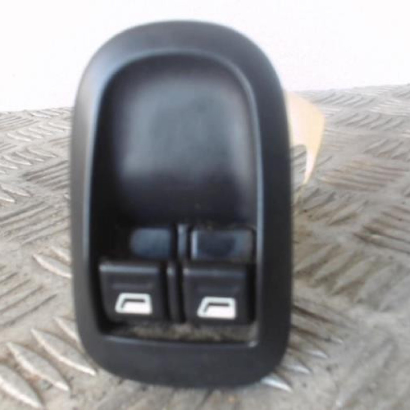 Interrupteur de leve vitre PEUGEOT 206