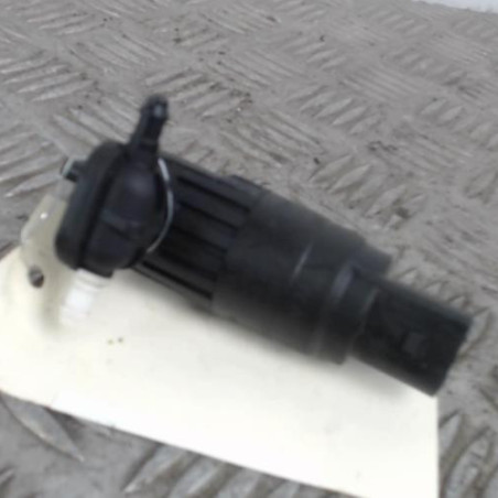 Pompe lave glace avant VOLKSWAGEN GOLF 7 Photo n°1