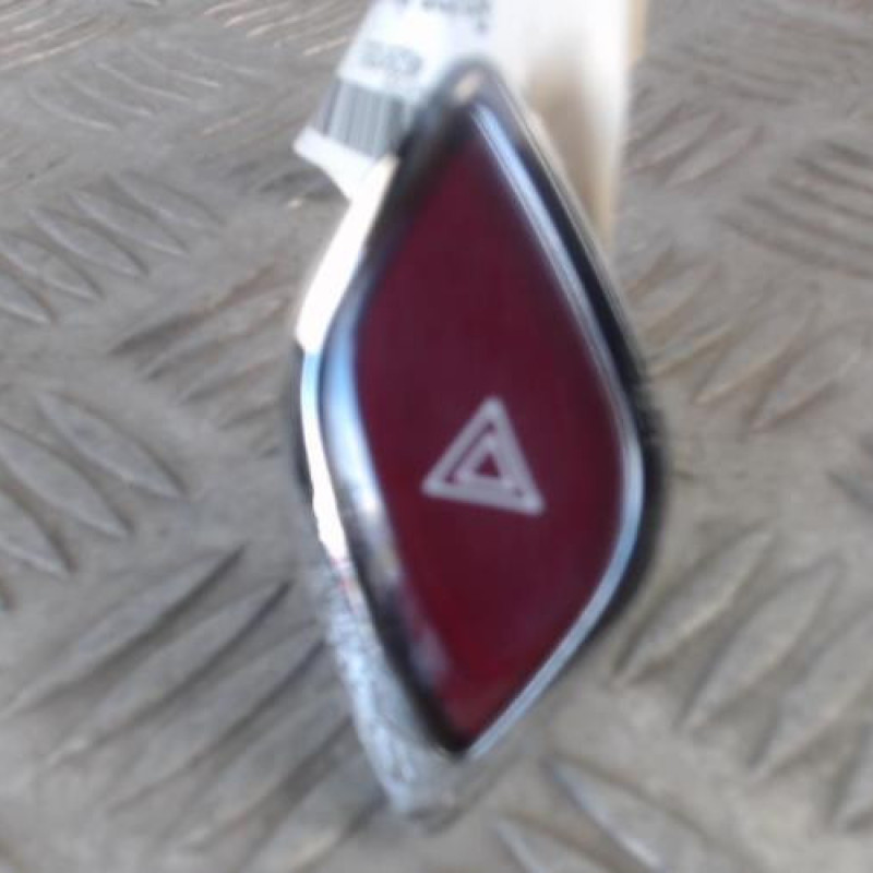 Bouton de warning CITROEN C3 2 Bouton de warning CITROEN C3 2