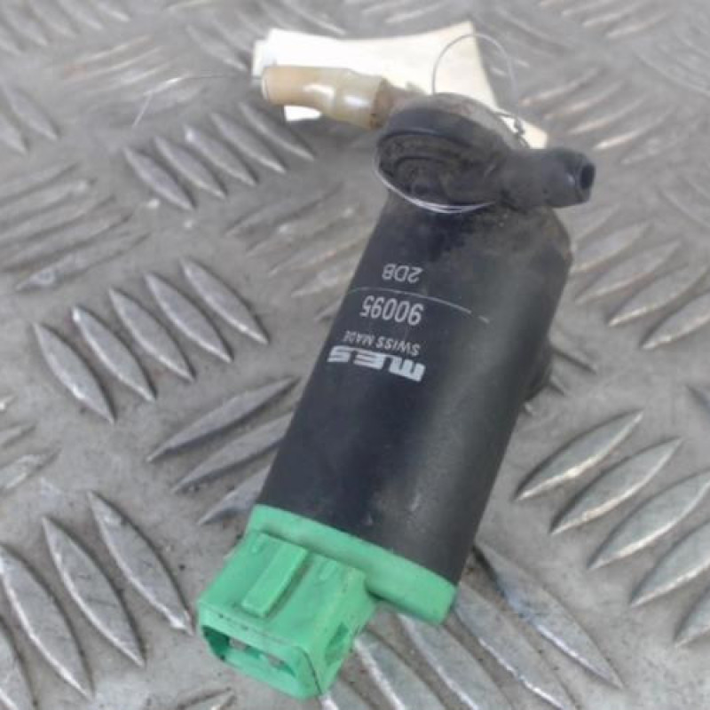 Pompe lave glace avant PEUGEOT 206