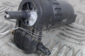 Pompe lave glace avant VOLKSWAGEN TOURAN 1