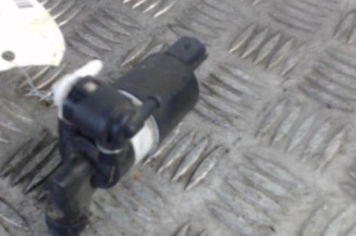 Pompe lave glace avant RENAULT SCENIC 3