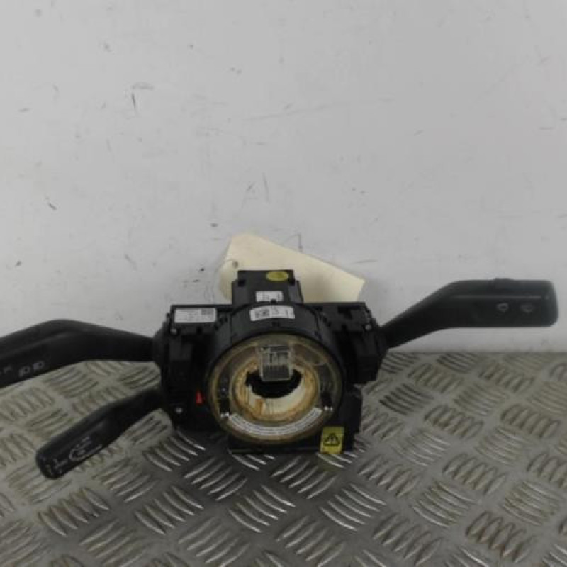 Com (Bloc Contacteur Tournant+Commodo Essuie Glace+Commodo Phare) VOLKSWAGEN PASSAT 5