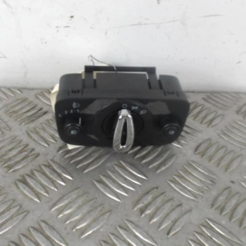 Commande de phare FORD FIESTA 6 Commande de phare FORD FIESTA 6