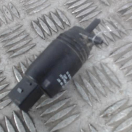 Pompe lave glace avant BMW SERIE 3 E91 Photo n°1