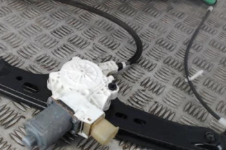 Leve vitre electrique avant gauche BMW SERIE 3 E91 Photo n°1