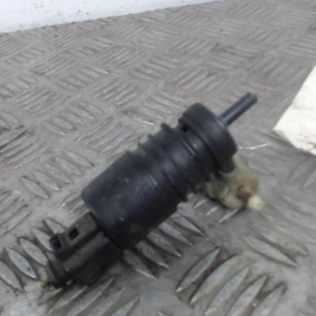 Pompe lave glace avant VOLKSWAGEN POLO 4 Photo n°1