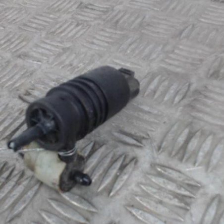 Pompe lave glace avant VOLKSWAGEN POLO 4