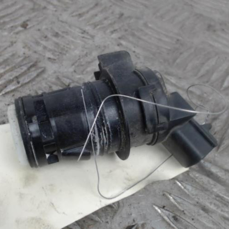 Pompe lave glace avant LEXUS IS 2