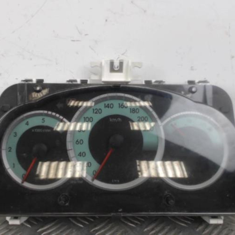 Compteur TOYOTA COROLLA VERSO 2 Compteur TOYOTA COROLLA VERSO 2