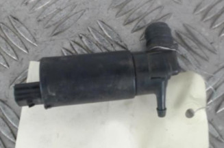 Pompe lave glace avant TOYOTA YARIS 1 Photo n°1