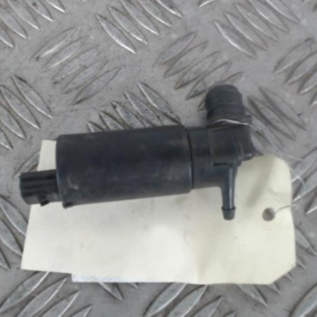 Pompe lave glace avant TOYOTA YARIS 1 Photo n°1