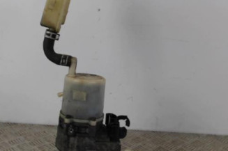 Pompe de direction MAZDA 3 1