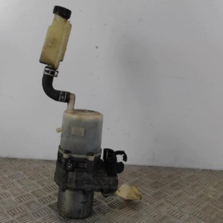 Pompe de direction MAZDA 3 1