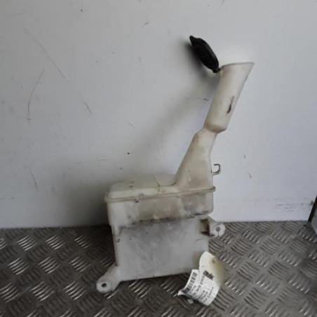 Vase de lave glace TOYOTA YARIS VERSO Photo n°1