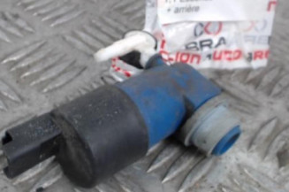 Pompe lave glace avant RENAULT CLIO 3 Photo n°1