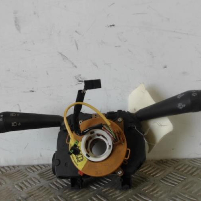 Com (Bloc Contacteur Tournant+Commodo Essuie Glace+Commodo Phare) FIAT QUBO