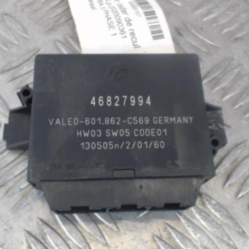 Boitier radar de recul FIAT CROMA 2 Boitier radar de recul FIAT CROMA 2