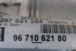 Moteur essuie glace avant gauche PEUGEOT 3008 1