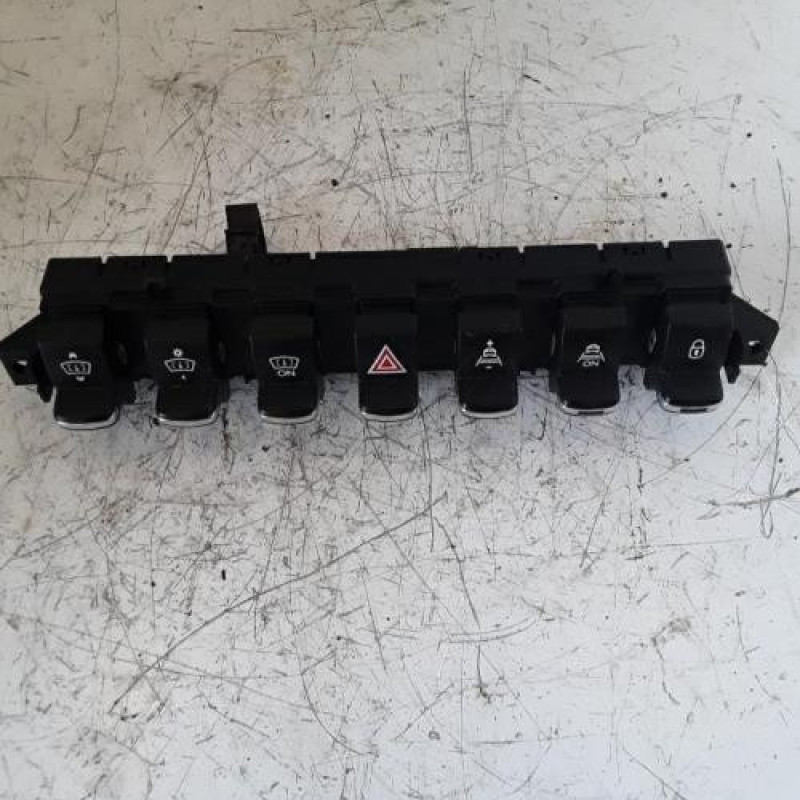 Commande de fermeture centralisee PEUGEOT 3008 1