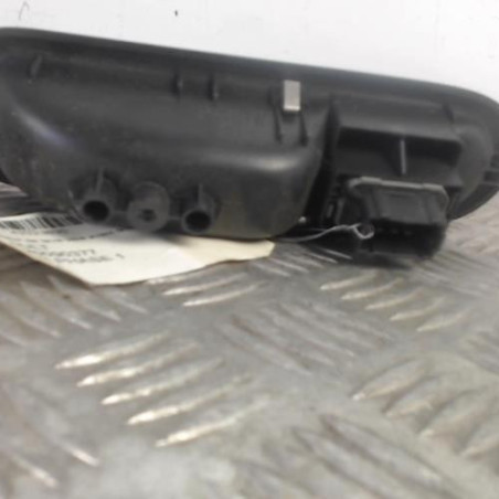 Interrupteur de leve vitre avant droit RENAULT CLIO 3