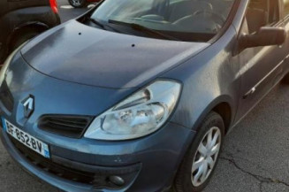 Interrupteur de leve vitre avant droit RENAULT CLIO 3 Photo n°4