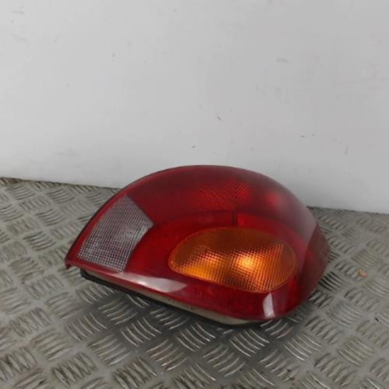 Feu arriere principal droit (feux) FORD FIESTA 4