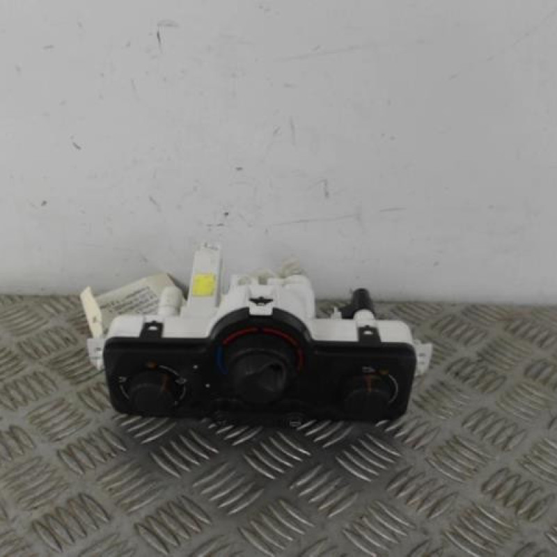Commande chauffage RENAULT CLIO 3 Commande chauffage RENAULT CLIO 3