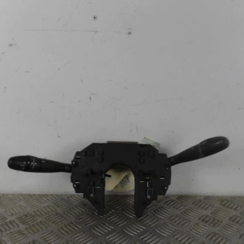Com (Bloc Contacteur Tournant+Commodo Essuie Glace+Commodo Phare) CITROEN C5 2