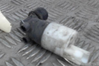 Pompe lave glace avant CITROEN C4 1