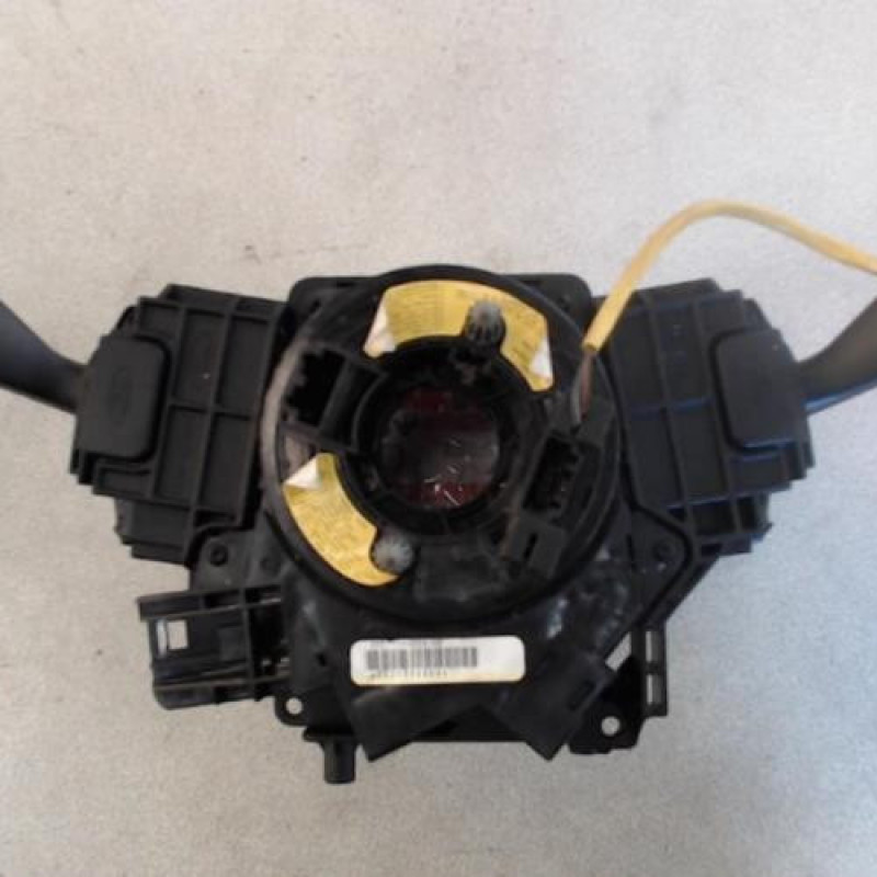 Com (Bloc Contacteur Tournant+Commodo Essuie Glace+Commodo Phare) FORD FOCUS 2