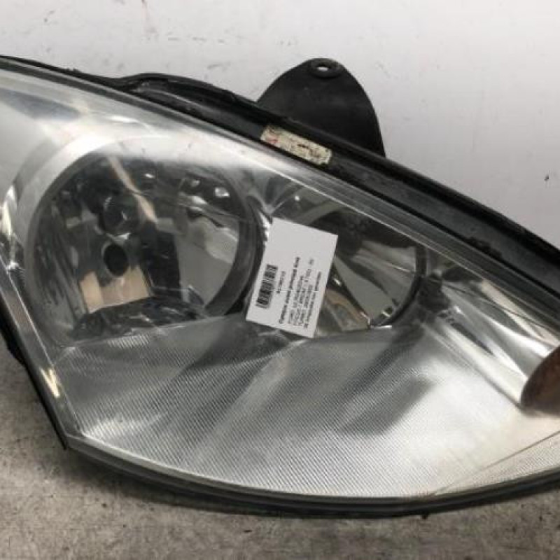 Optique avant principal droit (feux)(phare) FORD FOCUS 1