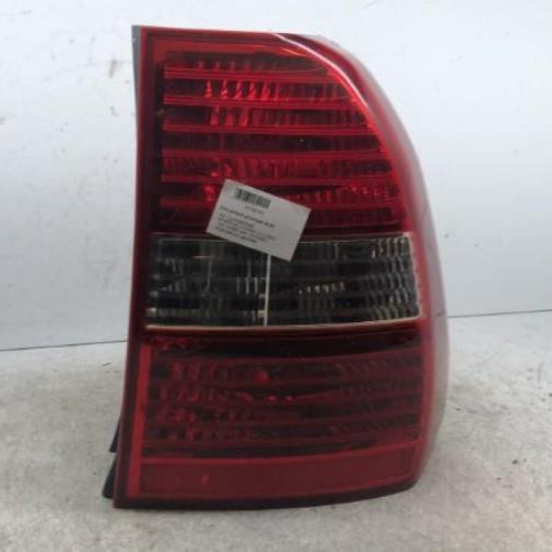 Feu arriere principal droit (feux) KIA SPORTAGE 2 Feu arriere principal droit (feux) KIA SPORTAGE 2