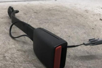 Attache ceinture avant gauche RENAULT CLIO 4