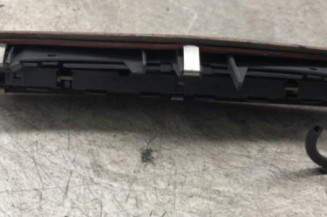 Feu arriere stop central OPEL ASTRA H