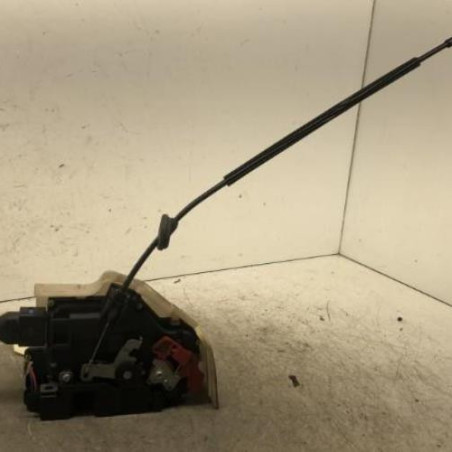 Serrure avant droit VOLKSWAGEN GOLF 5