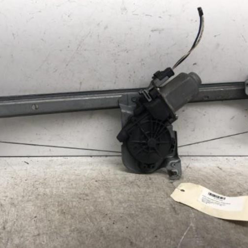 Leve vitre electrique avant droit CITROEN C3 1
