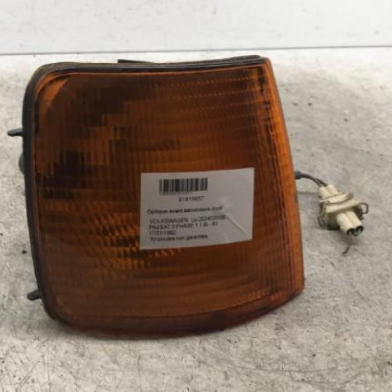 Optique avant secondaire droit (feux)(clignotant) VOLKSWAGEN PASSAT 3