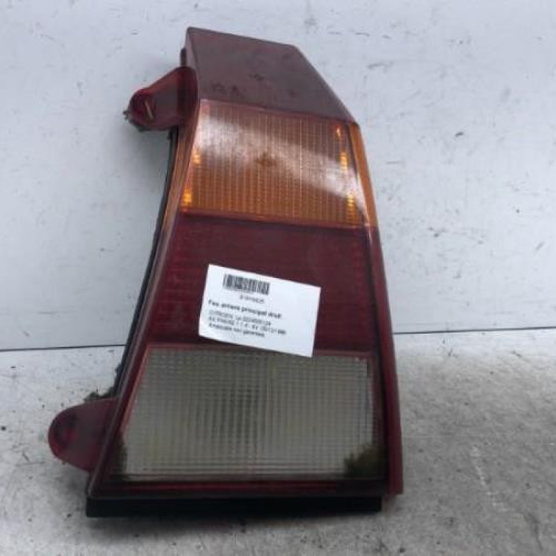 Feu arriere principal droit (feux) CITROEN AX Feu arriere principal droit (feux) CITROEN AX