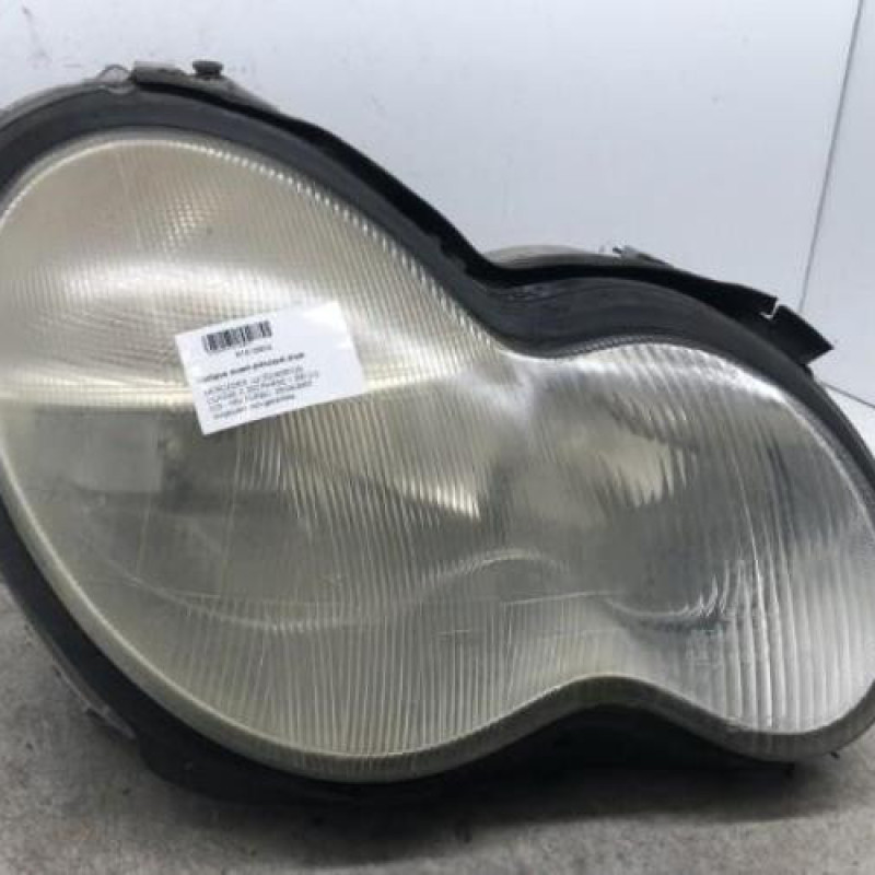 Optique avant principal droit (feux)(phare) MERCEDES CLASSE C 203