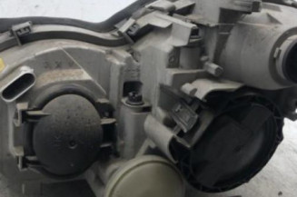 Optique avant principal droit (feux)(phare) MERCEDES CLASSE C 203