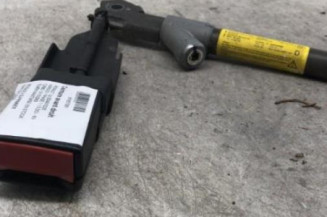 Attache ceinture avant droit RENAULT KANGOO 1