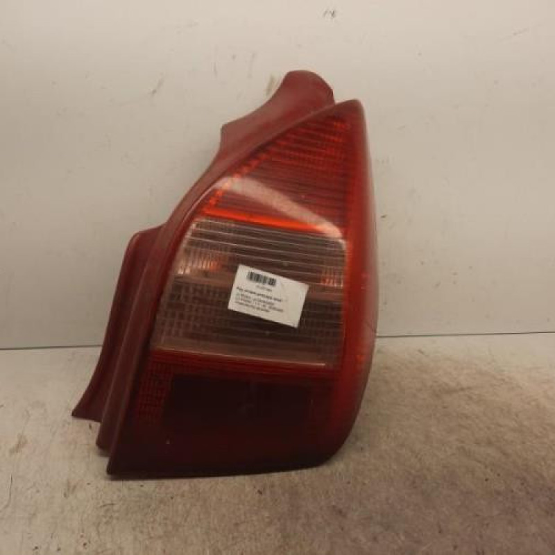 Feu arriere principal droit (feux) CITROEN C2 Feu arriere principal droit (feux) CITROEN C2