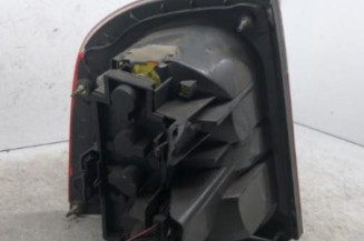 Feu arriere principal droit (feux) SKODA OCTAVIA 1