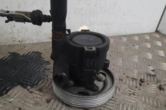 Pompe de direction RENAULT CLIO 2