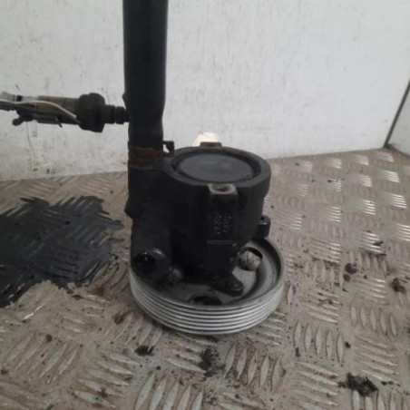 Pompe de direction RENAULT CLIO 2