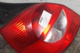 Feu arriere principal gauche (feux) RENAULT CLIO 3 Photo n°1