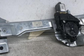 Leve vitre electrique avant droit PEUGEOT 208 1