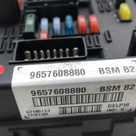 Boitier servitude moteur (BSM) PEUGEOT 206