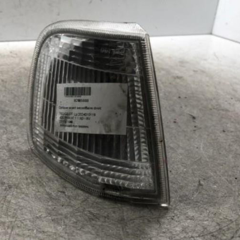 Optique avant secondaire droit (feux)(clignotant) PEUGEOT 405